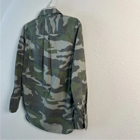 J.Crew Women’s Utility Military Camo Shirt Button Down Green Gray Size 0 Boy Fit - Picture 8 of 10